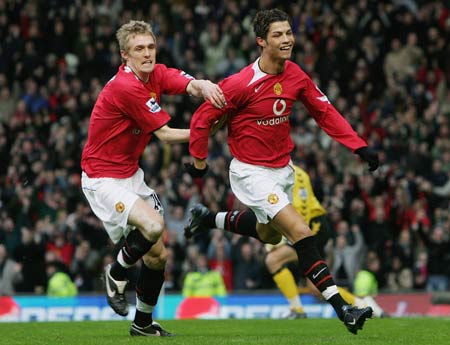 她的正手拉 她的正手拉