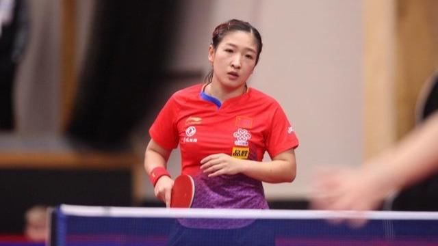 己的球员崭 己的球员崭