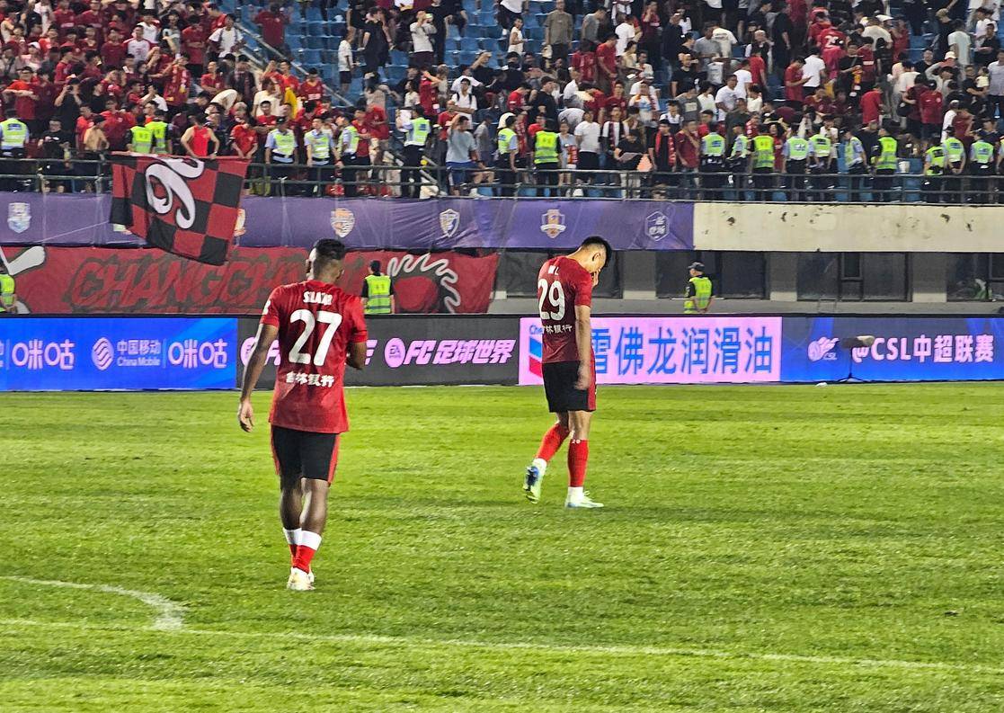 纯属巧合 纯属巧合