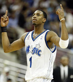 世体：贝林厄姆已回归球队，很可能参加对斯图加特的欧冠比赛