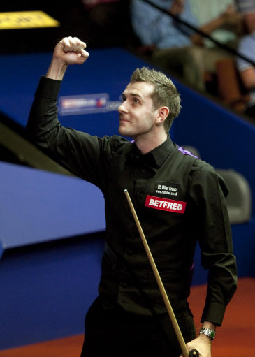 世体：贝林厄姆已回归球队，很可能参加对斯图加特的欧冠比赛